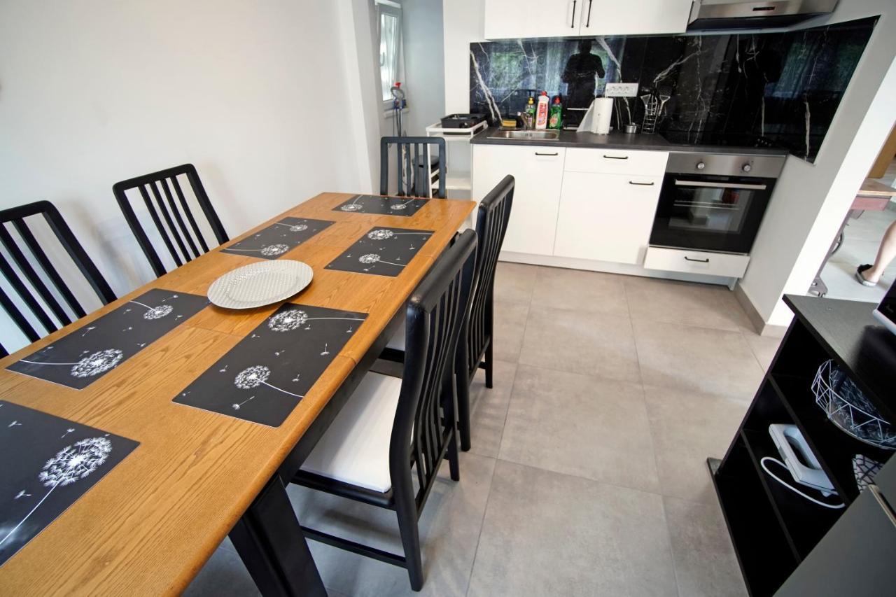 House - Sarah Apartament Kaštela